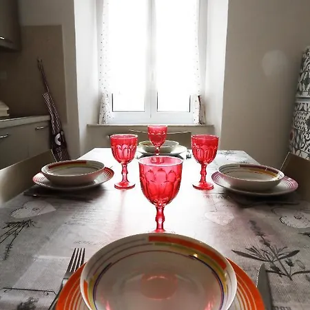 Le Di Elisa 3 Apartment Genua