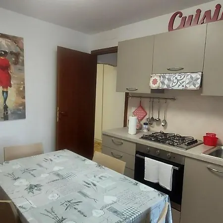 Le Di Elisa 3 *